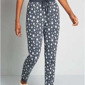 Think Out Lounge Joggers
By ModCloth NWT size M